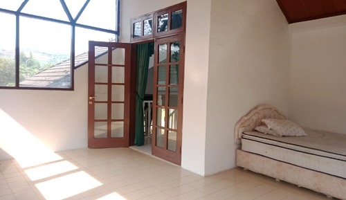 Grand Villa, 5 Bedrooms, Smoking, Garden View