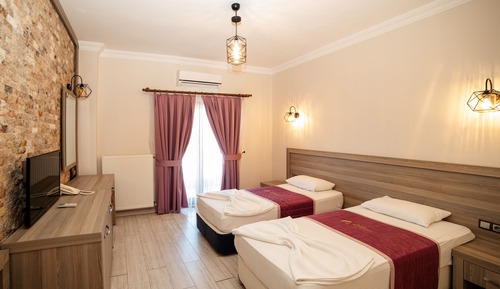 Triple Room, Balcony, Pool View