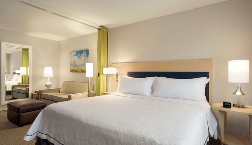 Studio, 1 King Bed, Accessible (Hearing)