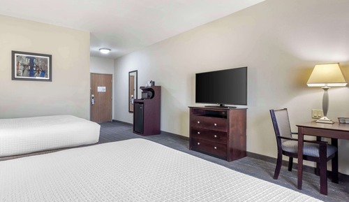 Standard Room, 2 Queen Beds, Accessible, Non Smoking