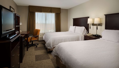 Two queen beds non smoking