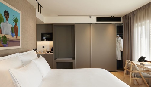 Suite, 1 Bedroom, City View