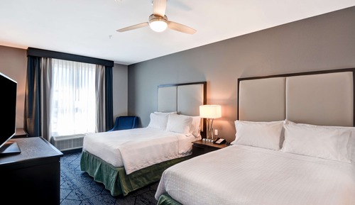 Suite, 2 Queen Beds, Accessible, Non Smoking (Hearing)