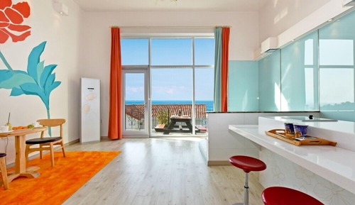Room, Partial Sea View (Tropical Orange)