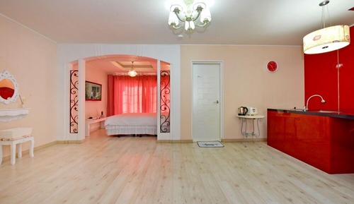 Room, Ocean View (Peach Red)