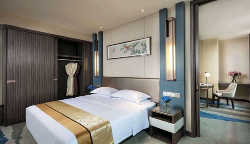 Junior Suite, 1 King Bed, Non Smoking
