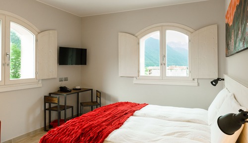Double Room, 1 King Bed, Mountain View (La Rossa)