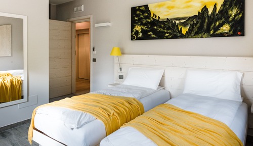 Double or Twin Room, Accessible, Mountain View (La Gialla)