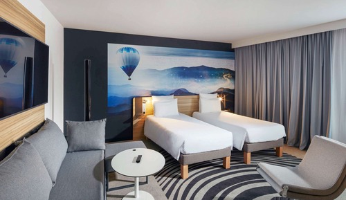Superior Suite, 2 Twin Beds