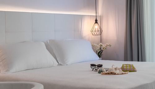 Comfort Triple Room, Terrace, City View
