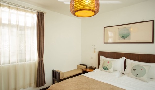 Classic Double Room