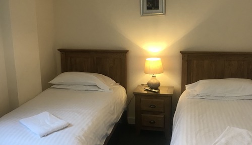Standard Twin Room