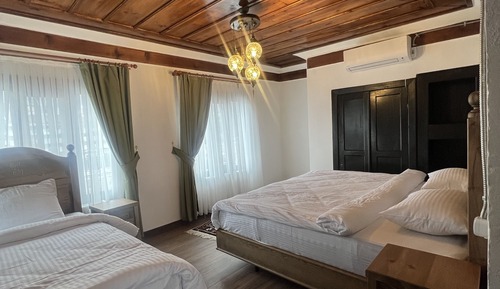 Executive Quadruple Room