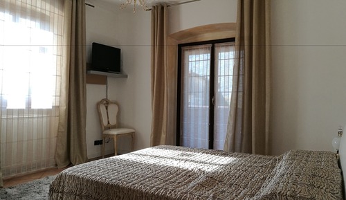 Deluxe Suite, Hot Tub, Mountain View