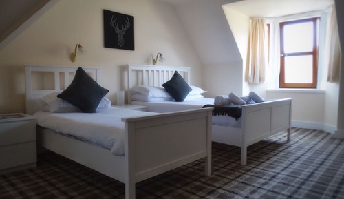 Family Room, Private Bathroom (Number 7, Non En Suite)