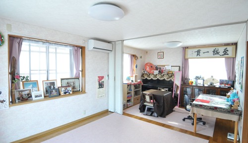 Triple Room with Futon Mat and Shared Bathroom