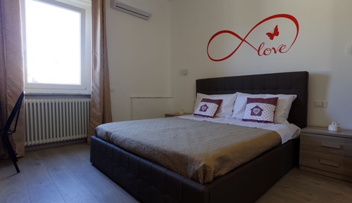 Classic Room, 1 Queen Bed, Garden View