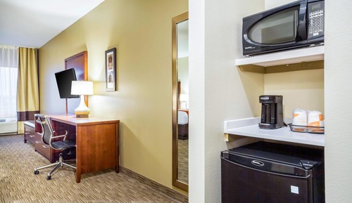 Suite, Multiple Beds, Non Smoking