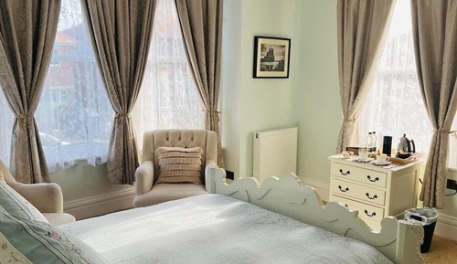 Double Room, Ensuite (Ammonite)