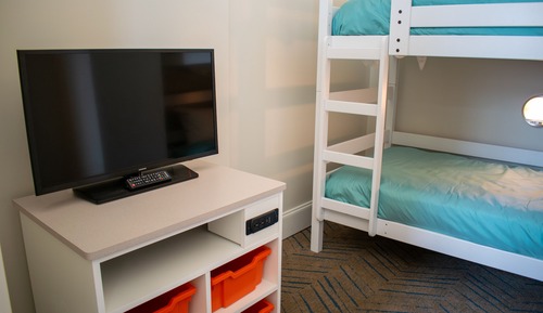 Suite, Multiple Beds, Pool View (Kids Suite with Pool View)