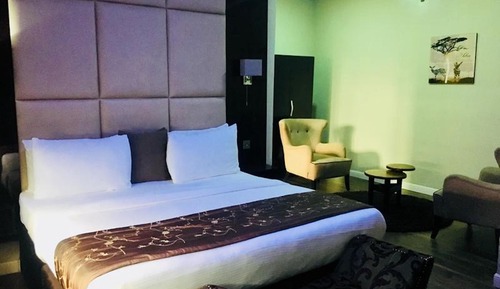 Presidential Suite