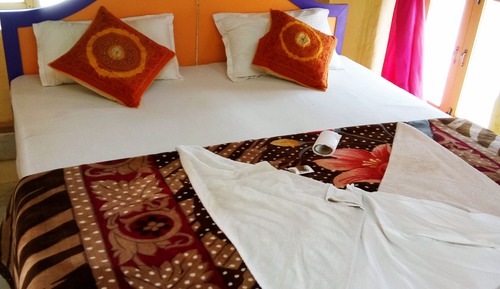 Deluxe AC Room