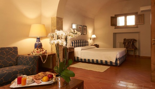 Classic Room (Quadruple)