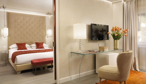 Junior Superior Suite