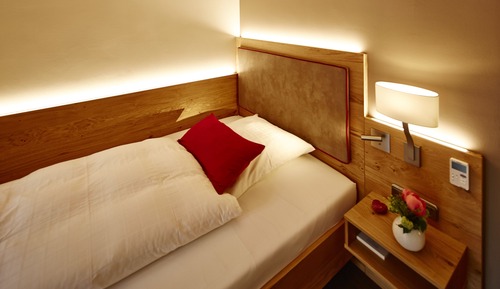 Premium Single Room