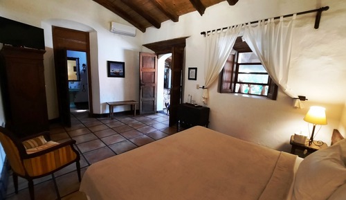 Standard Double Room, 1 King Bed, Accessible, Non Smoking