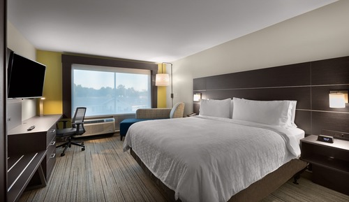 Standard Room, 1 King Bed