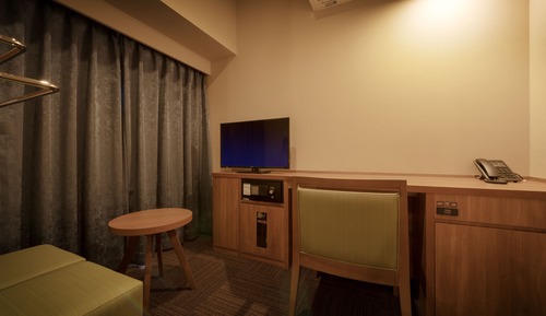Moderate Triple Room, Non Smoking
