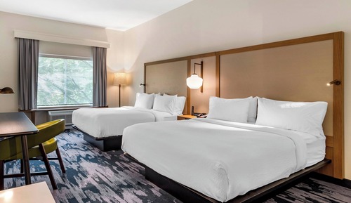 Room, 2 Queen Beds (Mobility/Hearing Accessible, Tub)