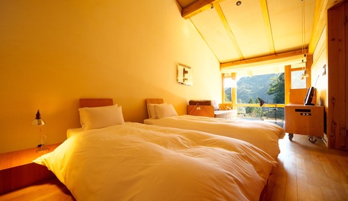 Basic Twin Room, River View