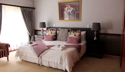 Luxury Room (Leopard)