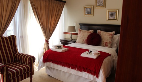 Luxury Room (Cheetah)