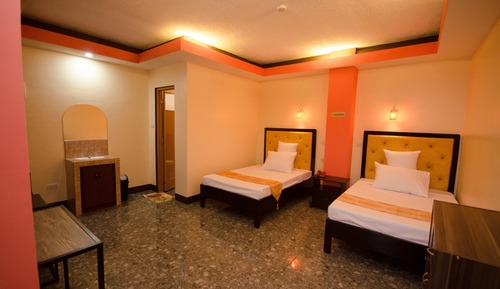 Family Suite (4 Persons)