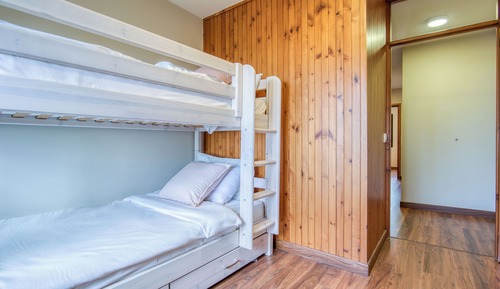 Duplex, 3 Bedrooms, Kitchen, Mountain View