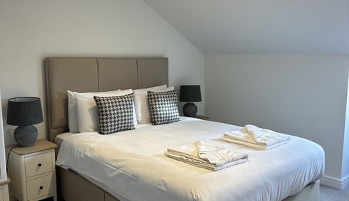 Haydock - Luxury Family Cottage