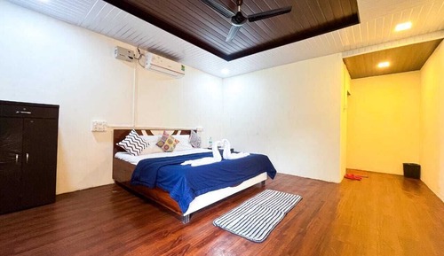 Deluxe Double Room, Garden View