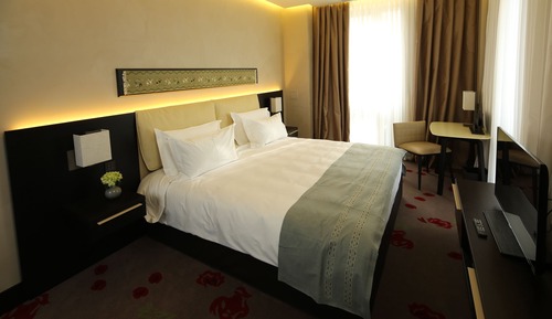 Superior Room, 1 King Bed