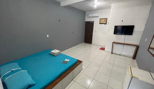 Comfort Room, Lake View