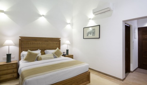 Deluxe Double Room, Balcony, Partial Sea View