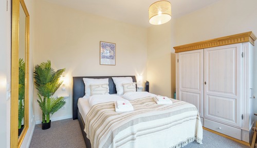 Classic Apartment, River View