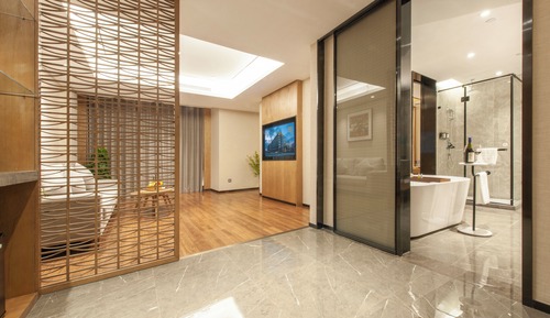 Exclusive Suite