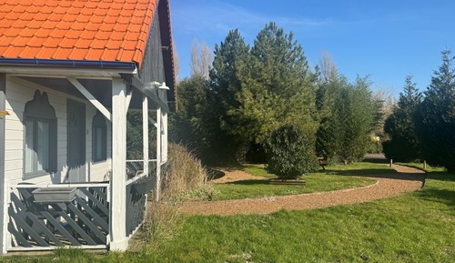 Chalet, Garden View