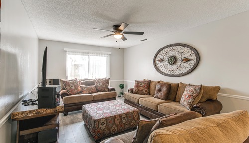 Apartment (2 Bedrooms)