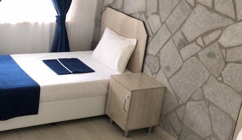 Family Room, Garden View