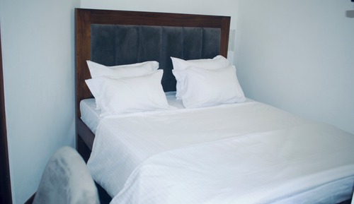 Basic Double Room, 1 Queen Bed, Non Smoking, Air conditioning