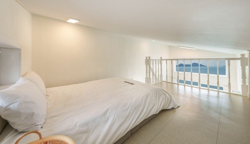 Basic Room, 1 Bedroom (Ocean View A202(SPA))